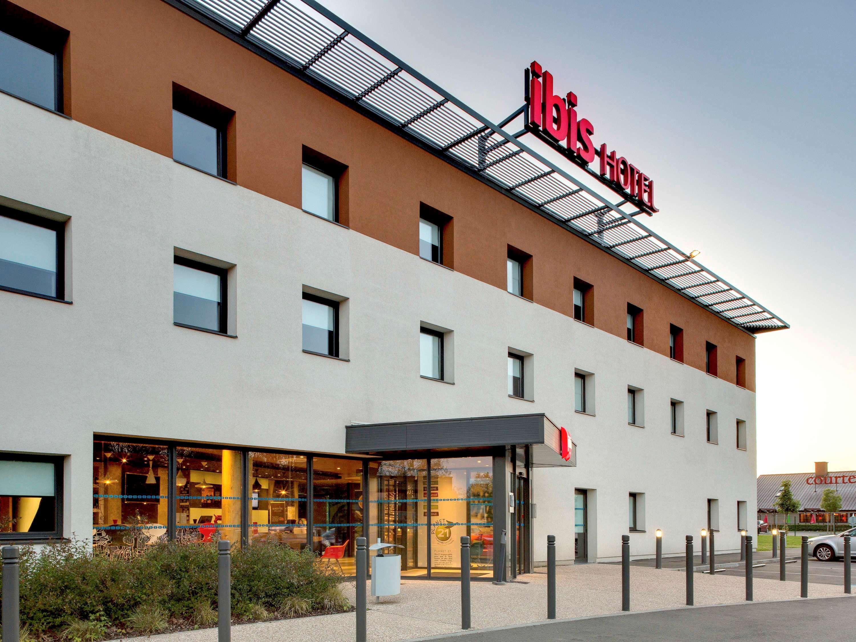 Ibis Montceau Les Mines Ξενοδοχείο Εξωτερικό φωτογραφία