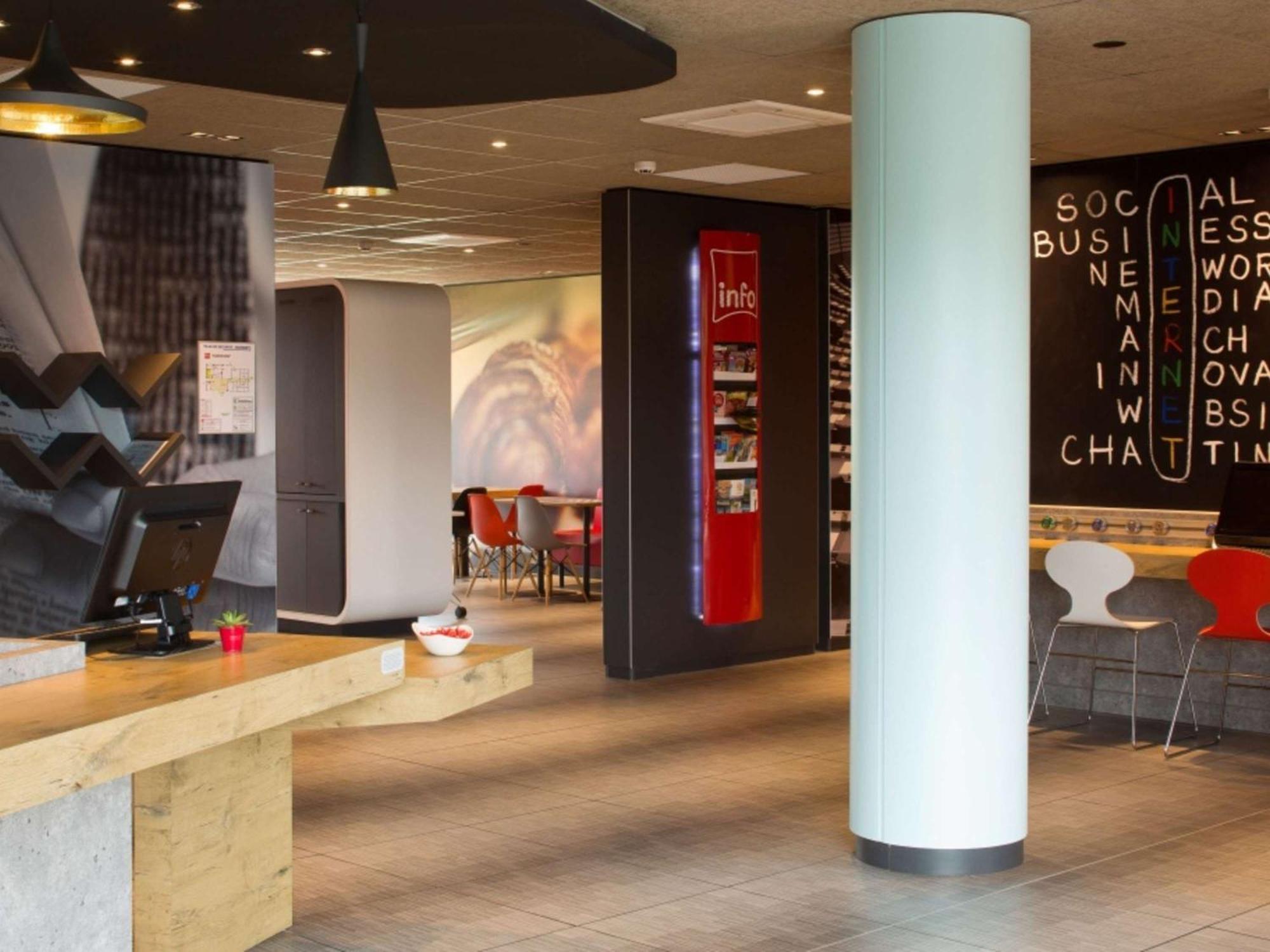 Ibis Montceau Les Mines Ξενοδοχείο Εξωτερικό φωτογραφία