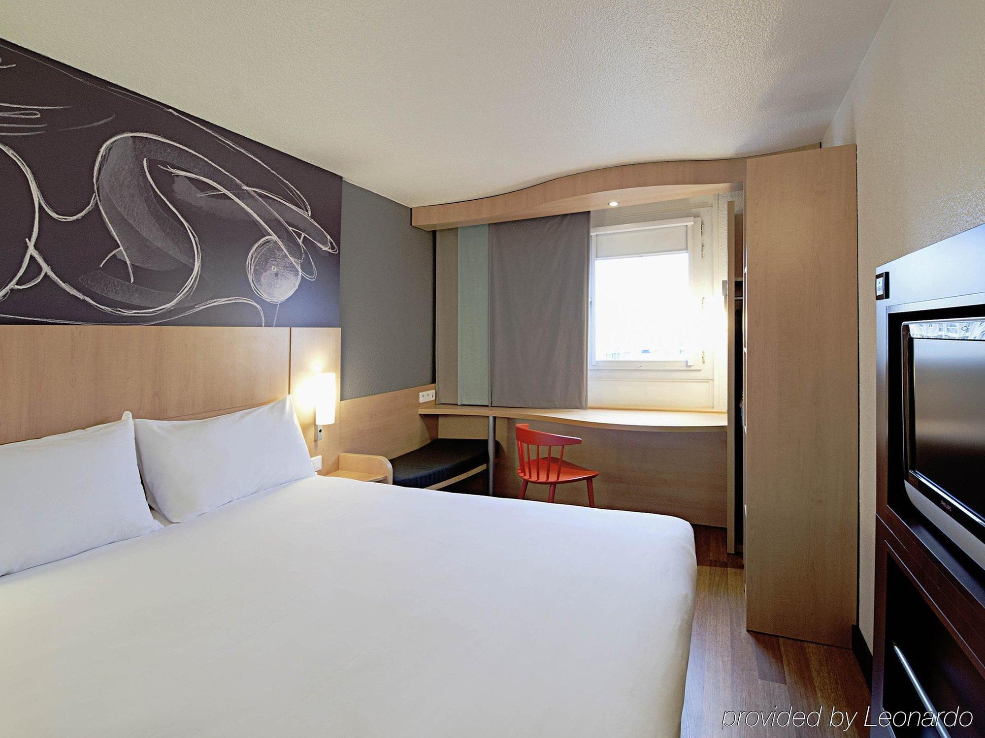 Ibis Montceau Les Mines Ξενοδοχείο Εξωτερικό φωτογραφία